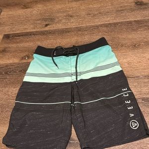 Veece swim trunks medium‎